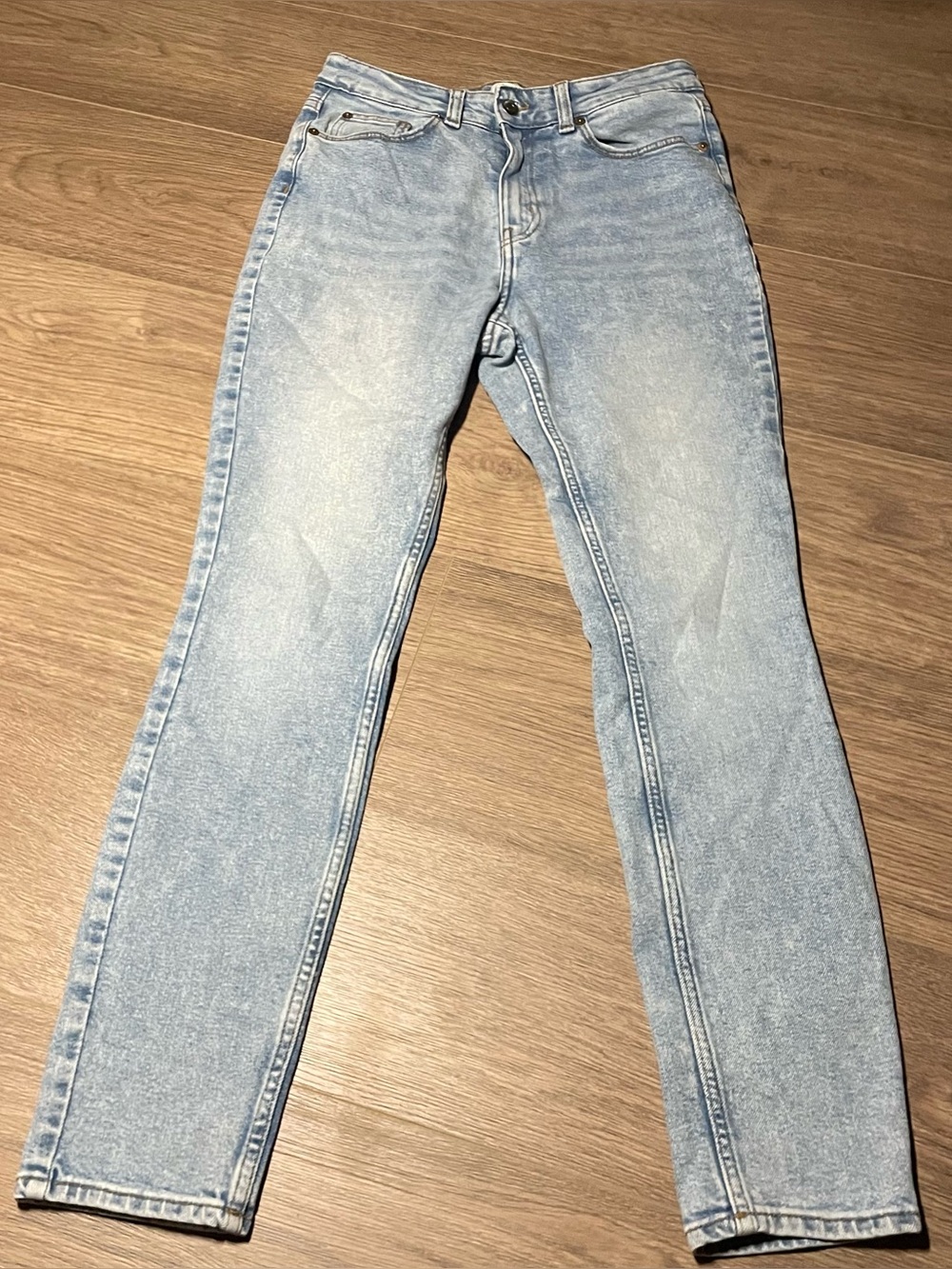H&M Women’s Skinny Jeans - Light Blue Wash Size 8 Classic Cotton Blend